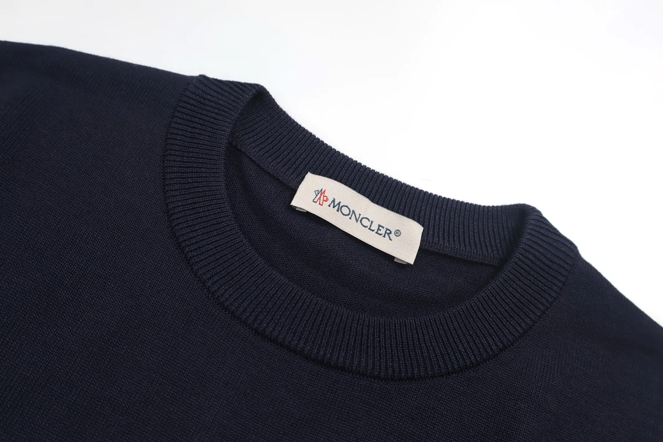 Moncler （Navy Blue ） 5550 ， Navy Blue ， 。 16 。 logo ， 。 Size:M/L/XL/XL